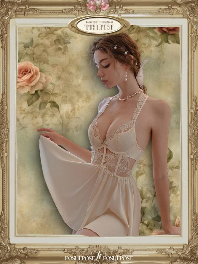 Éclat d’Intimité Nightgown
