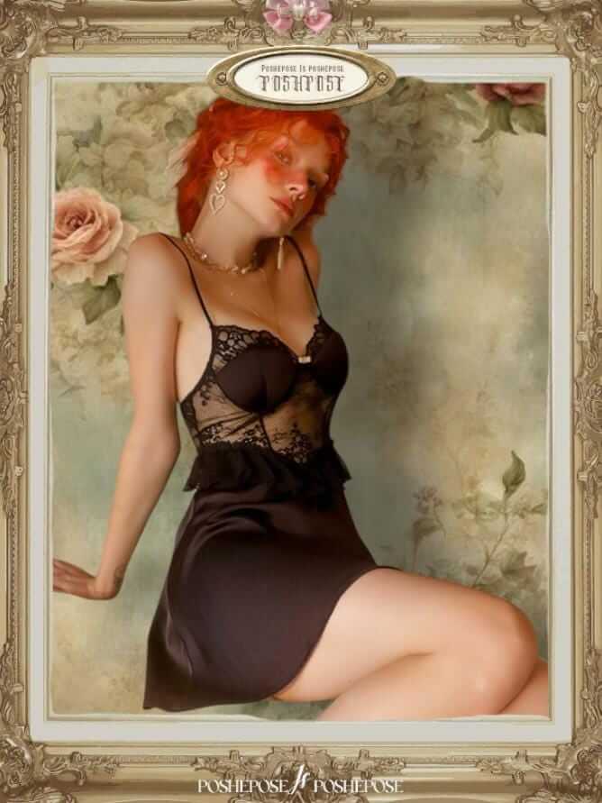 Chic en Rose Lingerie set with Robe