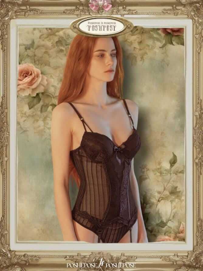 L’Amour Délicat Corset lingerie set